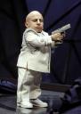 Verne Troyer - Mini Me